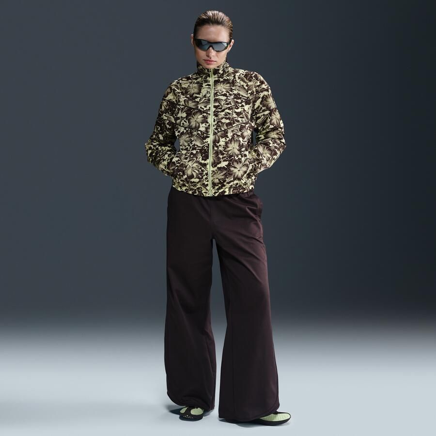 Nike Sportswear Windrunner ruimvallend geweven damesjack met uv-bescherming print en rits over de hele lengte Geel - Foto 3