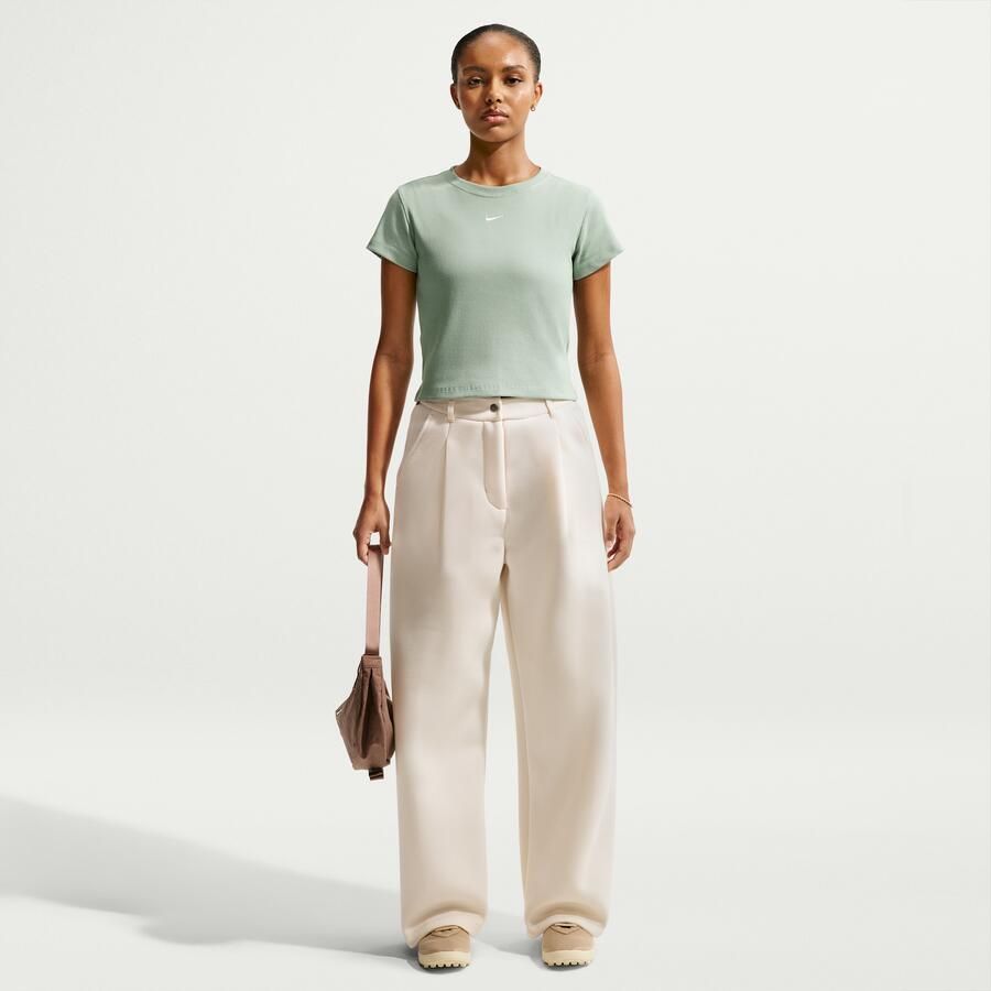 Nike strak kort T-shirt met ribbels voor dames Groen - Foto 4