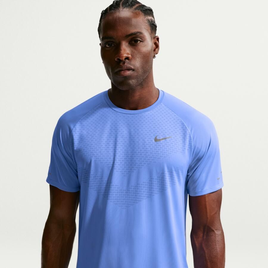Nike Stride Dri-FIT ADV hardlooptop met korte mouwen voor heren Blauw