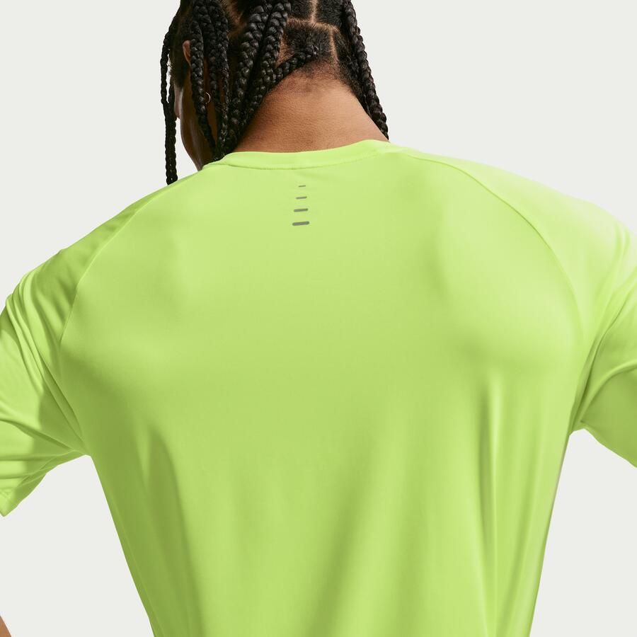 Nike Stride Dri-FIT ADV hardlooptop met korte mouwen voor heren Geel - Foto 2