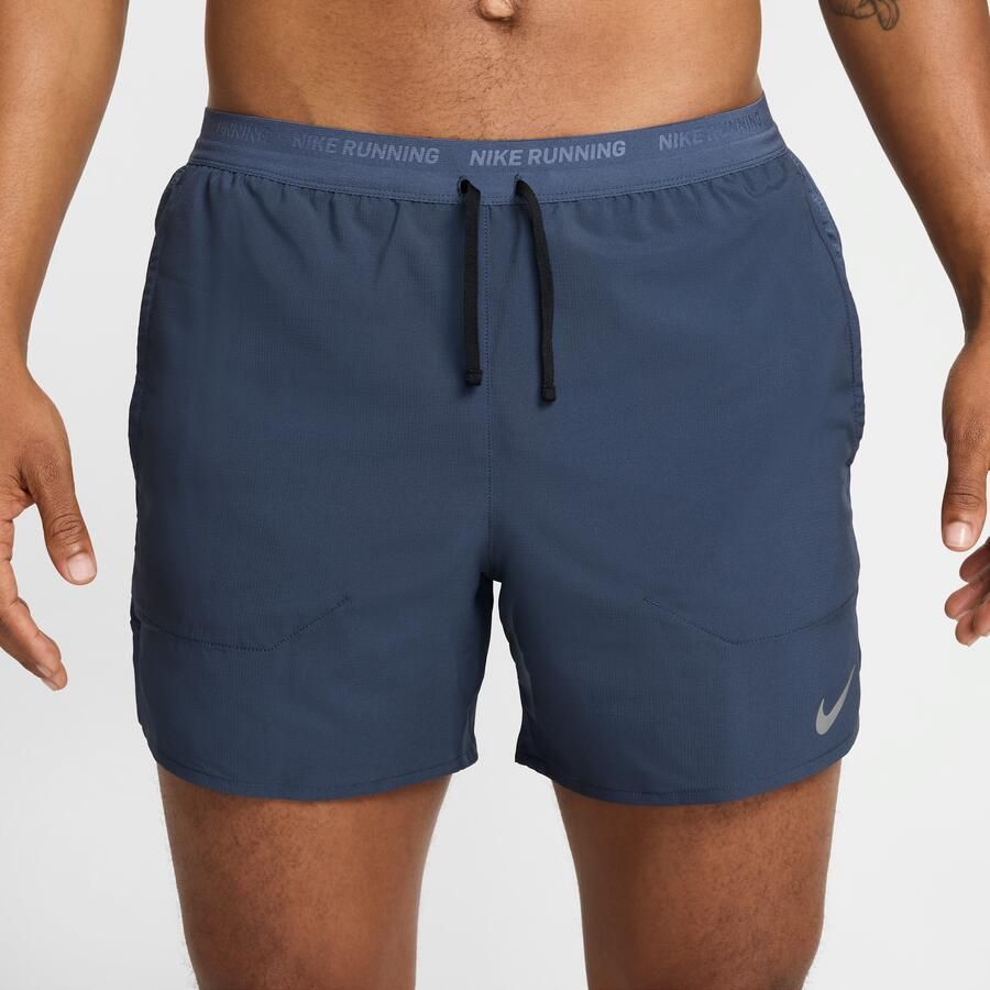 Nike Stride Dri-FIT hardloopshorts met binnenbroek voor heren (13 cm) Blauw