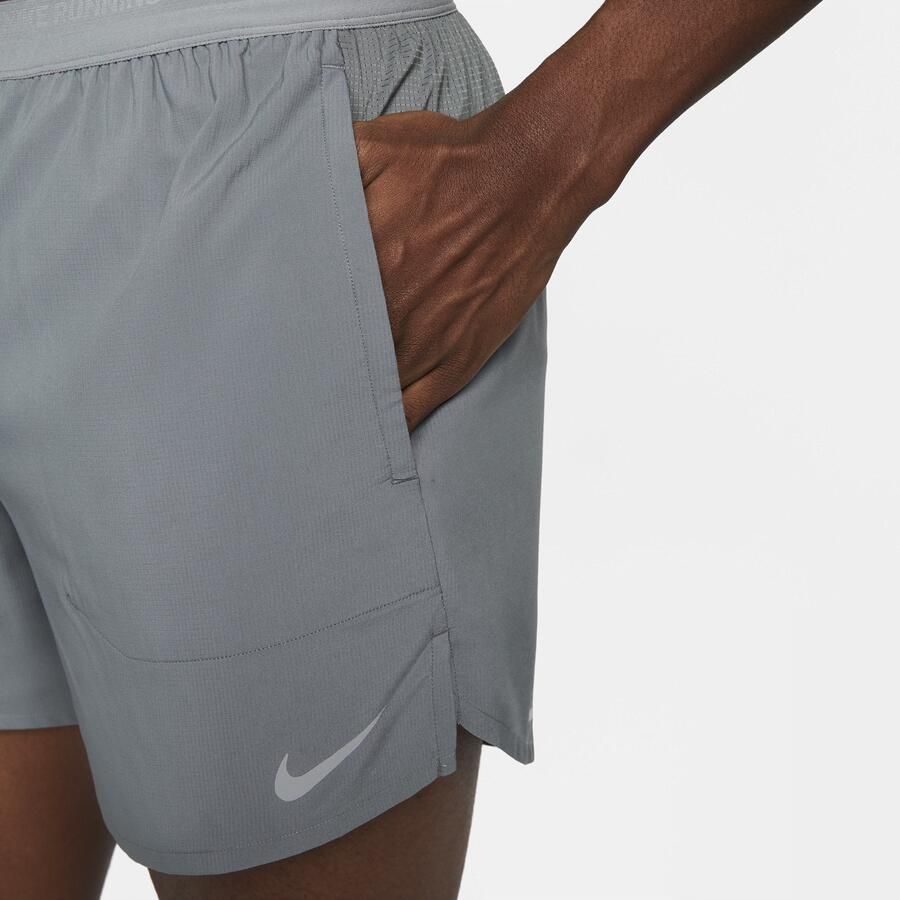 Nike Stride Dri-FIT hardloopshorts met binnenbroek voor heren (13 cm) Grijs - Foto 2