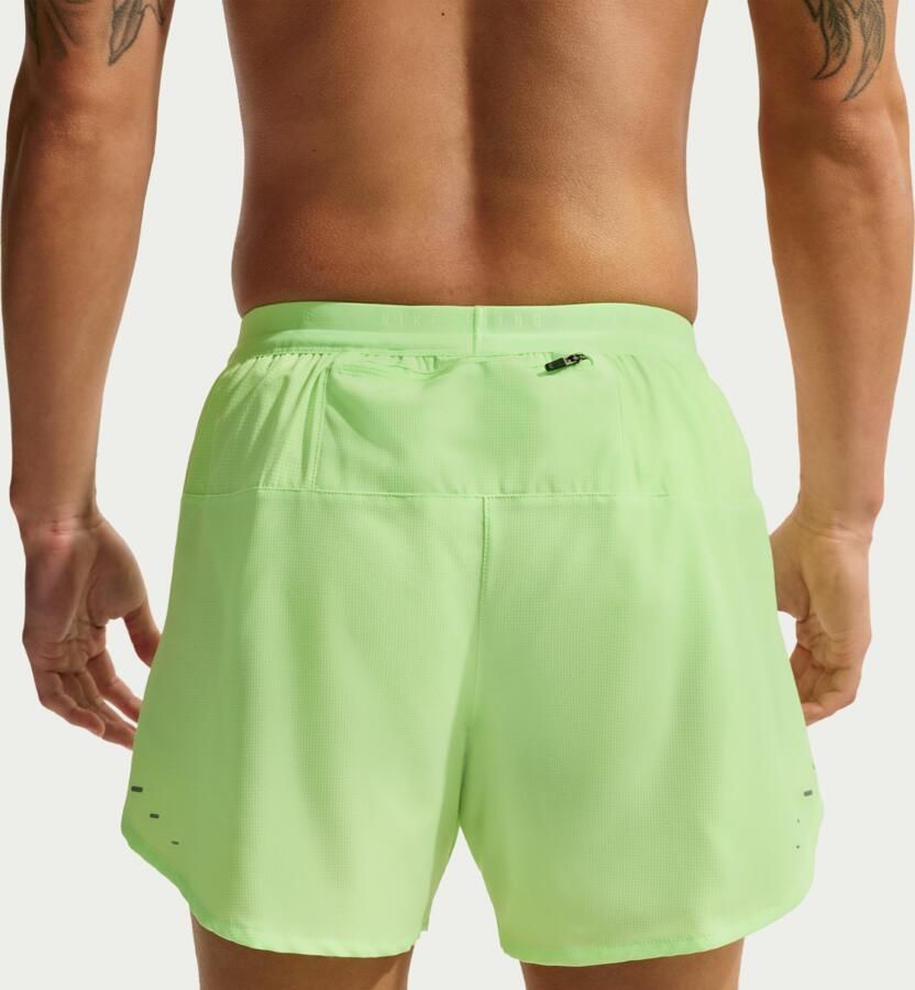 Nike Stride Dri-FIT hardloopshorts met binnenbroek voor heren (13 cm) Groen