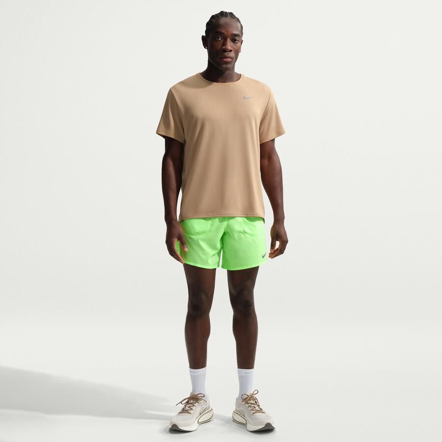 Nike Stride Dri-FIT hardloopshorts met binnenbroek voor heren (18 cm) Groen - Foto 4