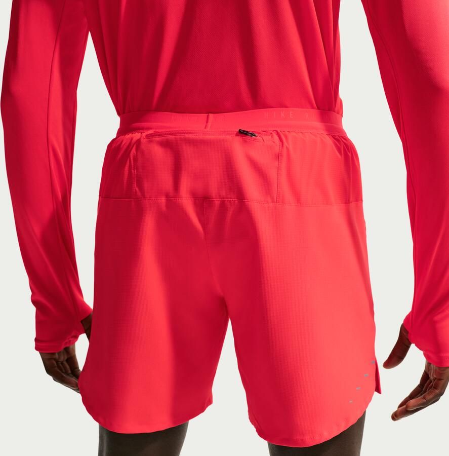 Nike Stride Dri-FIT hardloopshorts met binnenbroek voor heren (18 cm) Rood