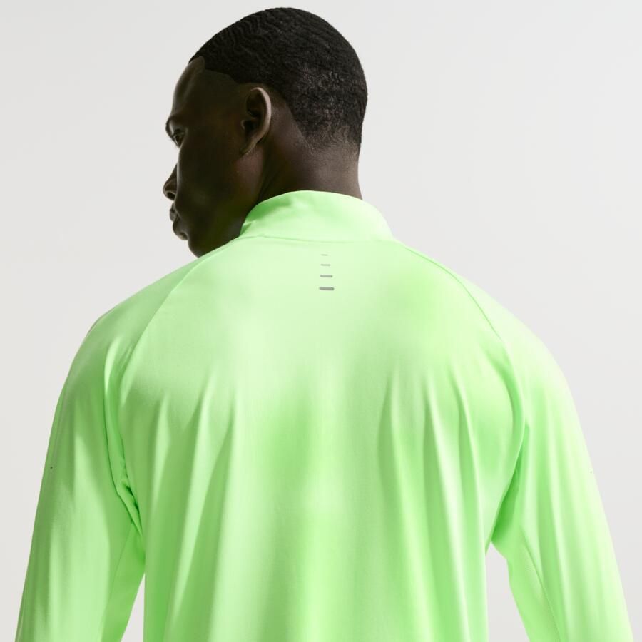 Nike Stride Dri-FIT hardlooptop met korte rits voor heren Groen