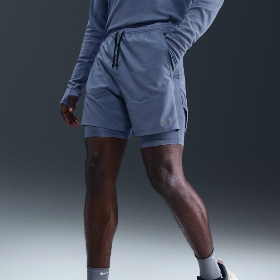 Nike Stride Dri-FIT hybride hardloopshorts voor heren (13 cm) Blauw