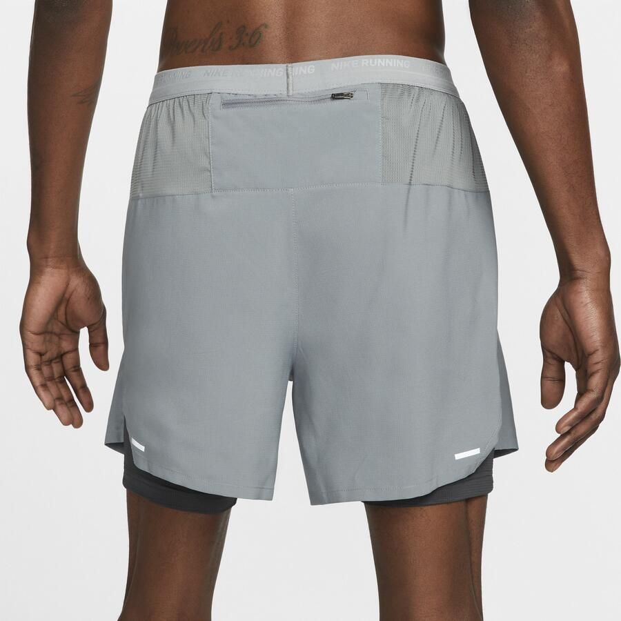 Nike Stride Dri-FIT hybride hardloopshorts voor heren (13 cm) Grijs