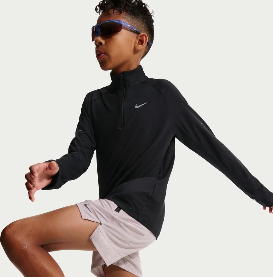 Nike Stride Dri-FIT top met halflange ritssluiting voor kinderen Zwart - Foto 2