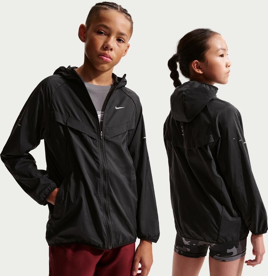 Nike Stride repel trainingsjack met uv-bescherming voor kids Zwart - Foto 4
