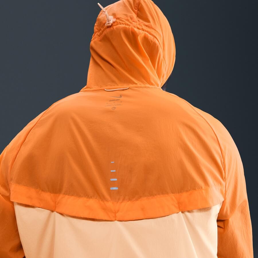 Nike Stride Repel UV hardloopjack voor heren Oranje