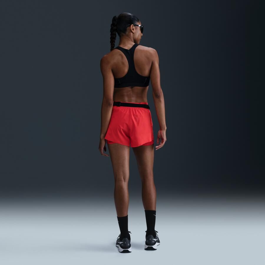 Nike Swift Dri-FIT 2-in-1 hardloopshorts met halfhoge taille voor dames Rood - Foto 2