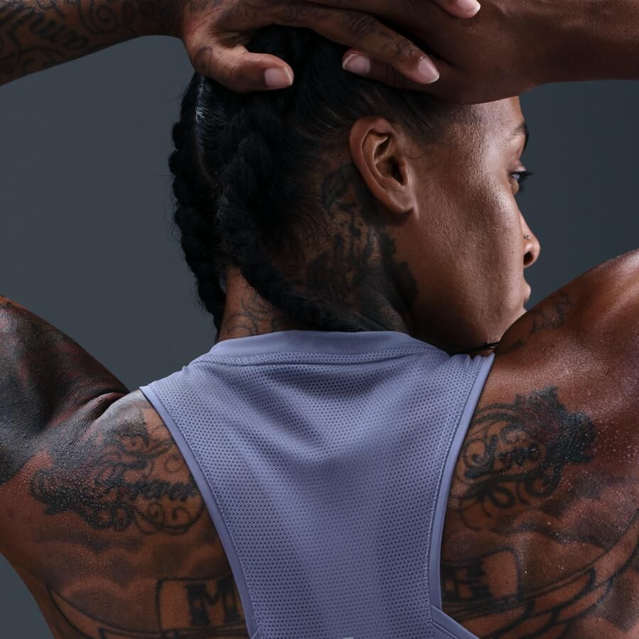 Nike Swift Dri-FIT hardlooptanktop voor dames Blauw