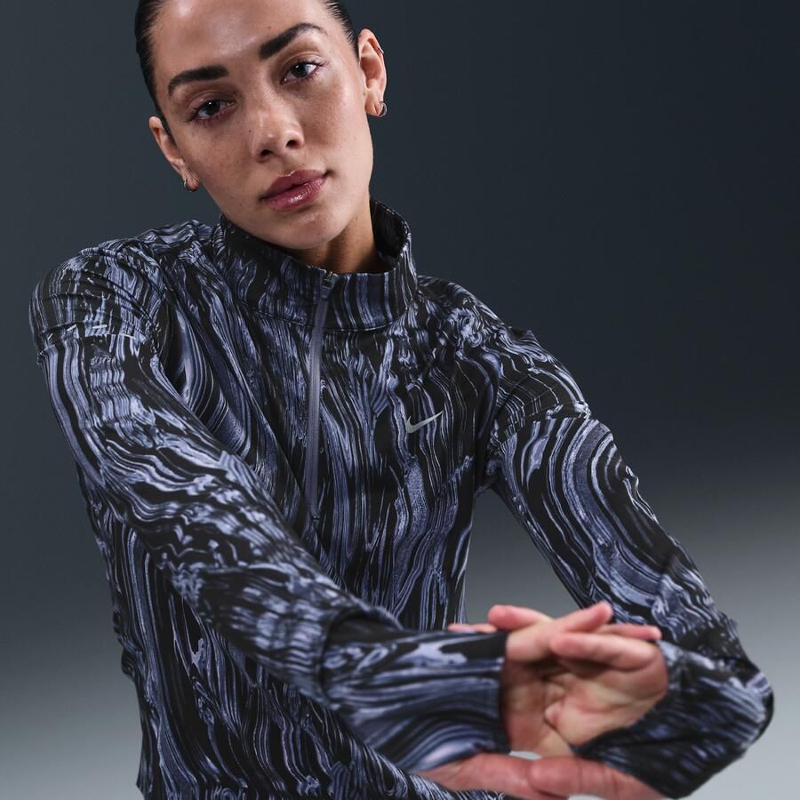 Nike Swift Dri-FIT hardlooptop met halflange rits print en uv-bescherming voor dames Blauw - Foto 4