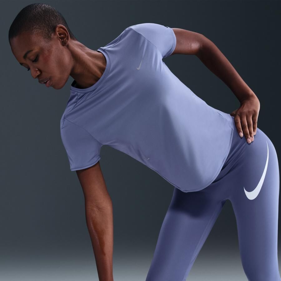 Nike Swift Dri-FIT hardlooptop met korte mouwen voor dames Blauw - Foto 2