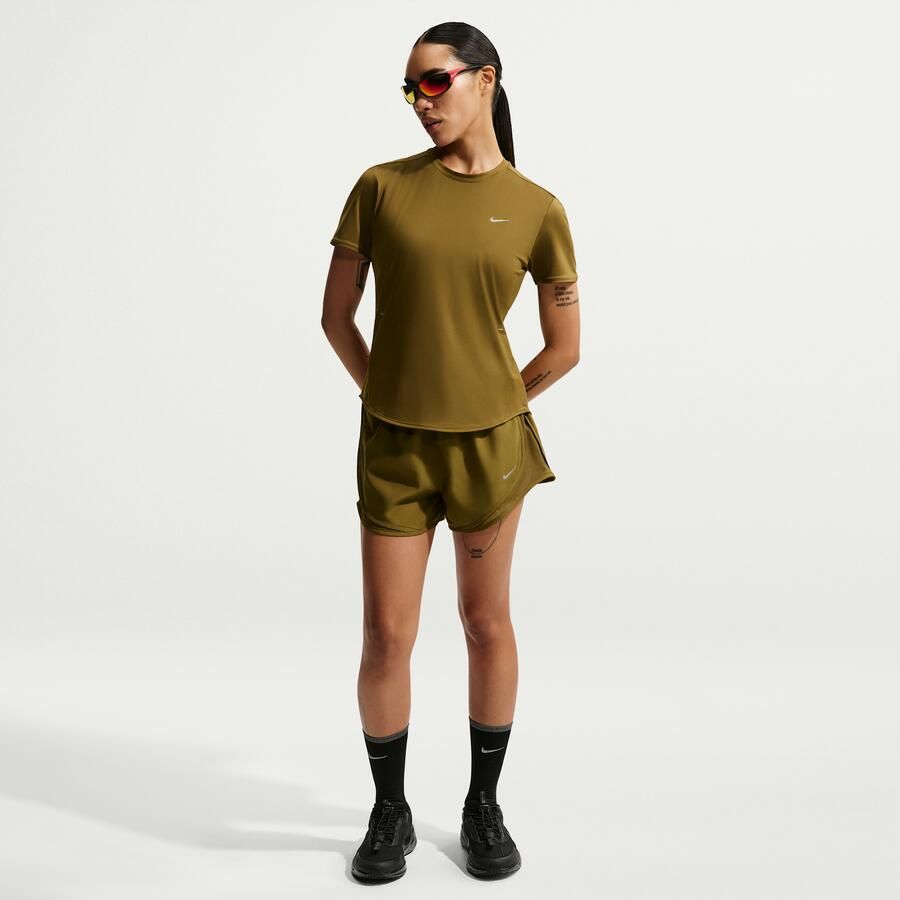 Nike Swift Dri-FIT hardlooptop met korte mouwen voor dames Bruin