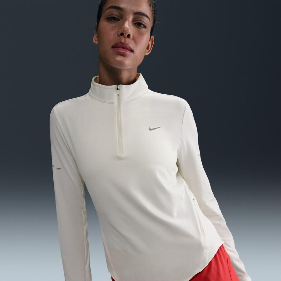 Nike Swift Dri-FIT hardlooptop met korte rits en uv-bescherming voor dames Wit - Foto 4
