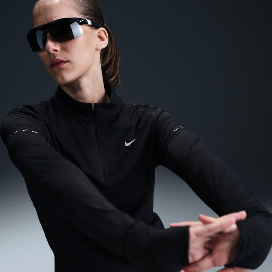 Nike Swift Dri-FIT hardlooptop met korte rits en uv-bescherming voor dames Zwart - Foto 3