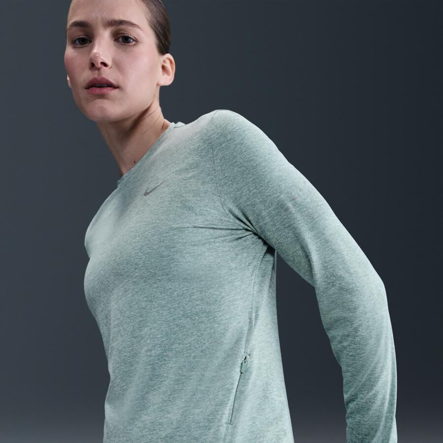 Nike Swift Dri-FIT hardlooptop met ronde hals lange mouwen en uv-bescherming voor dames Groen - Foto 4