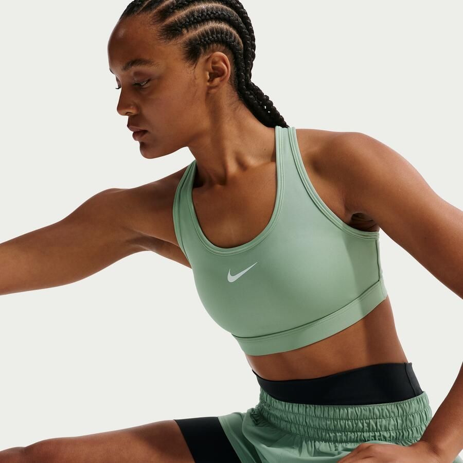 Nike Swoosh Padded sport-bh met medium ondersteuning Groen - Foto 2