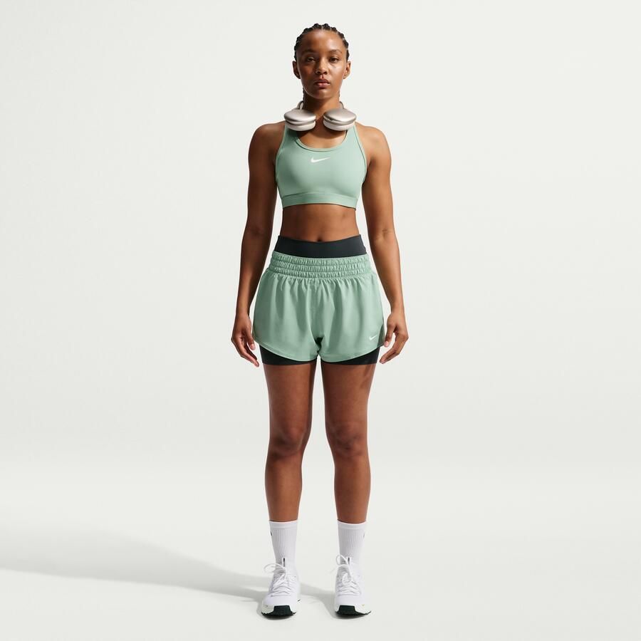Nike Swoosh Padded sport-bh met medium ondersteuning Groen - Foto 3
