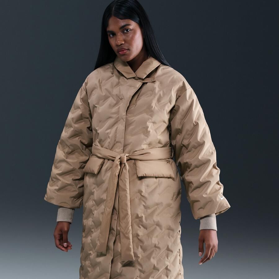Nike Swoosh Series Therma-FIT oversized trenchcoat met dons voor dames Bruin