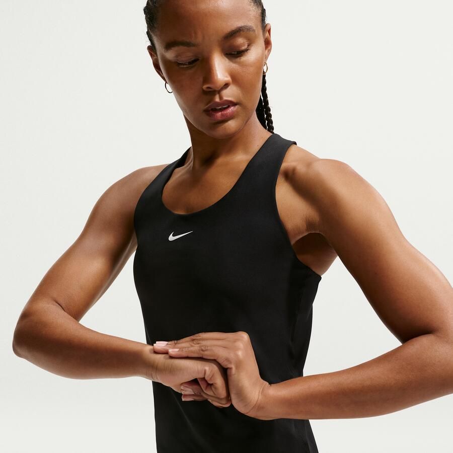 Nike Swoosh Tanktop met padded sport-bh met medium ondersteuning Zwart - Foto 5