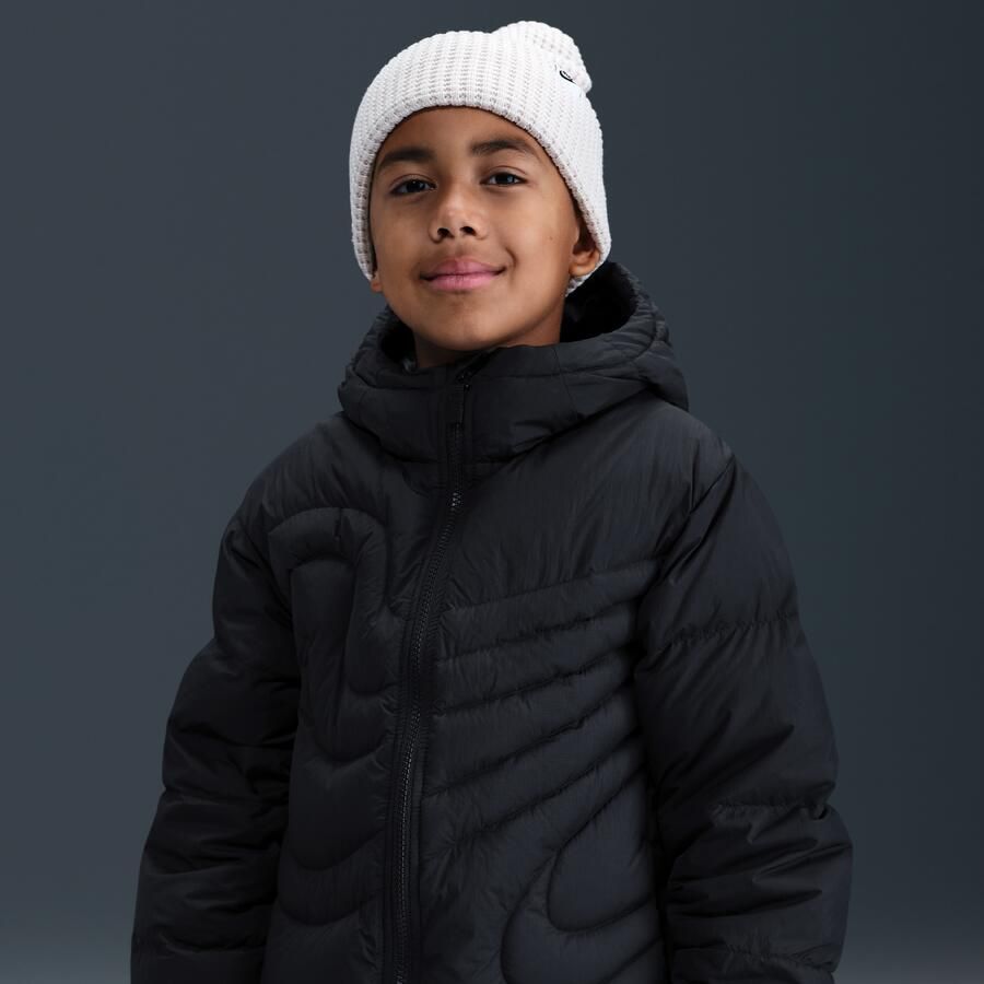 Nike Swoosh Therma-FIT ruimvallend pufferjack voor kids Zwart - Foto 2