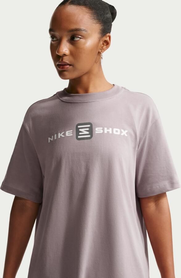 Nike T-shirt met graphic voor dames Grijs - Foto 4