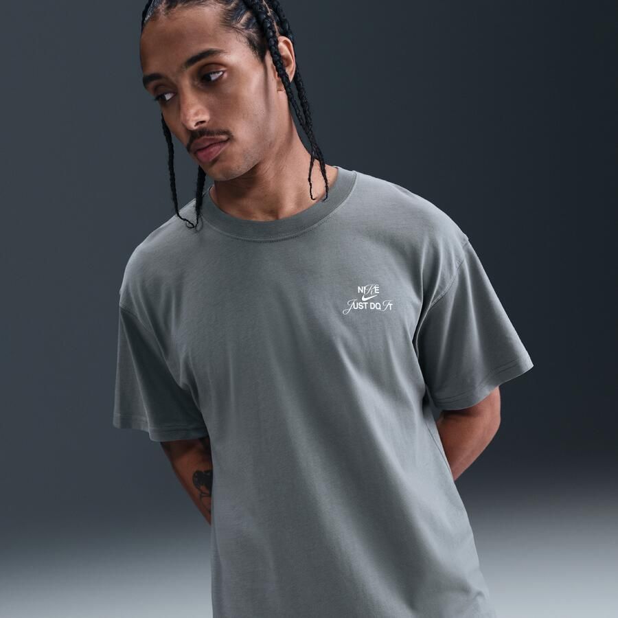 Nike T-shirt met graphic voor heren Grijs - Foto 4