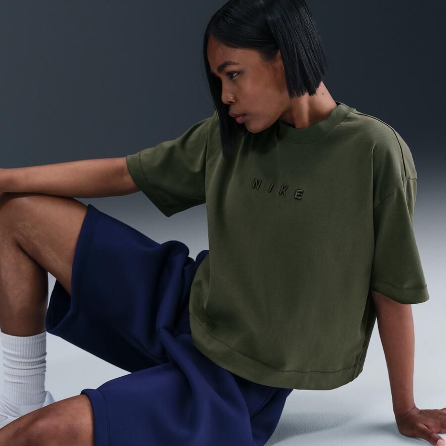 Nike T-shirt met korte mouwen en recht design voor dames Groen - Foto 2