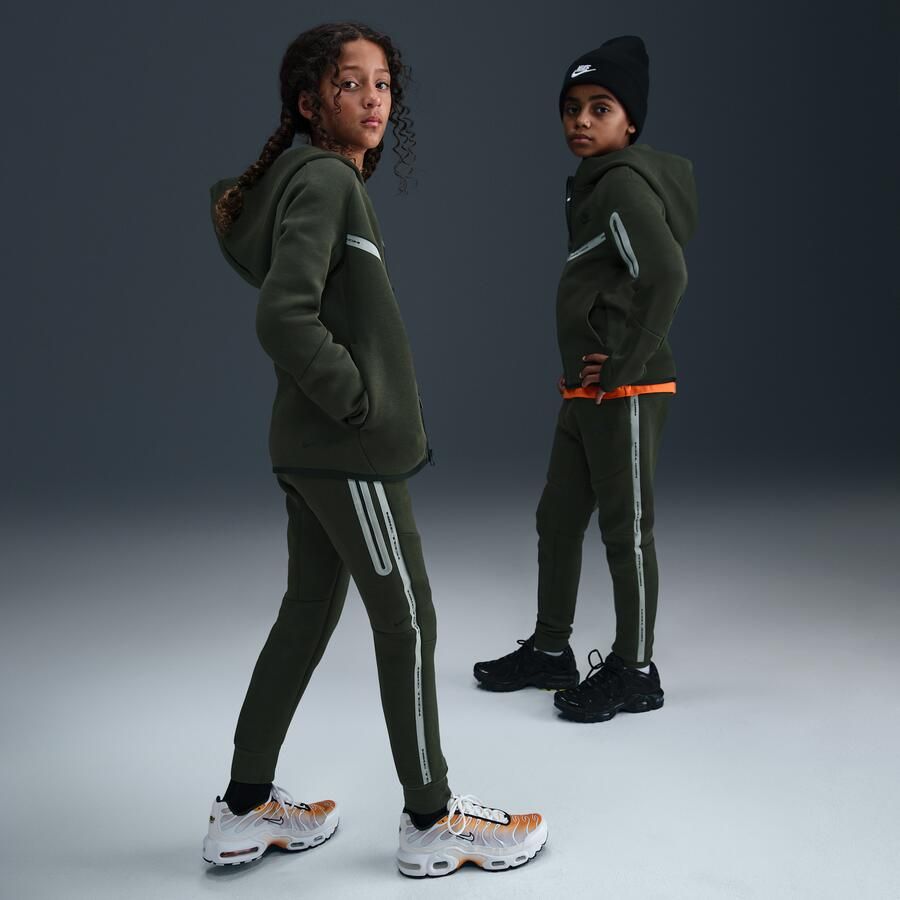 Nike Tech Fleece joggingbroek met accenten met reflecterend design voor kids Groen - Foto 4