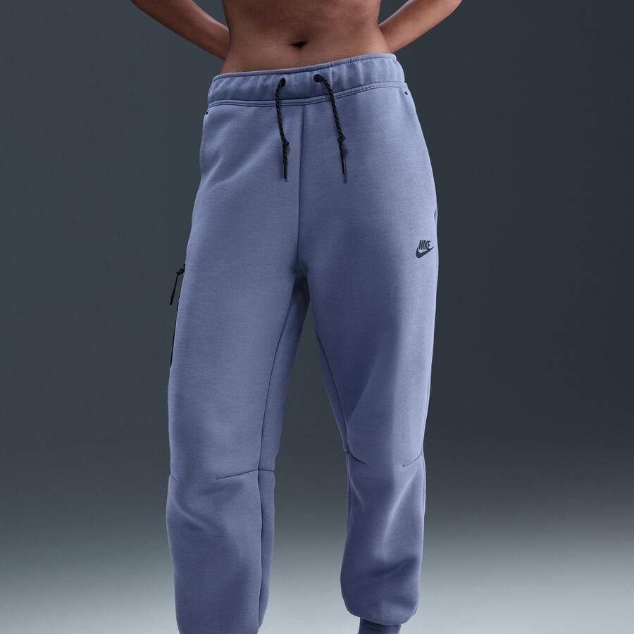 Nike Tech Fleece joggingbroek met halfhoge taille voor dames Blauw