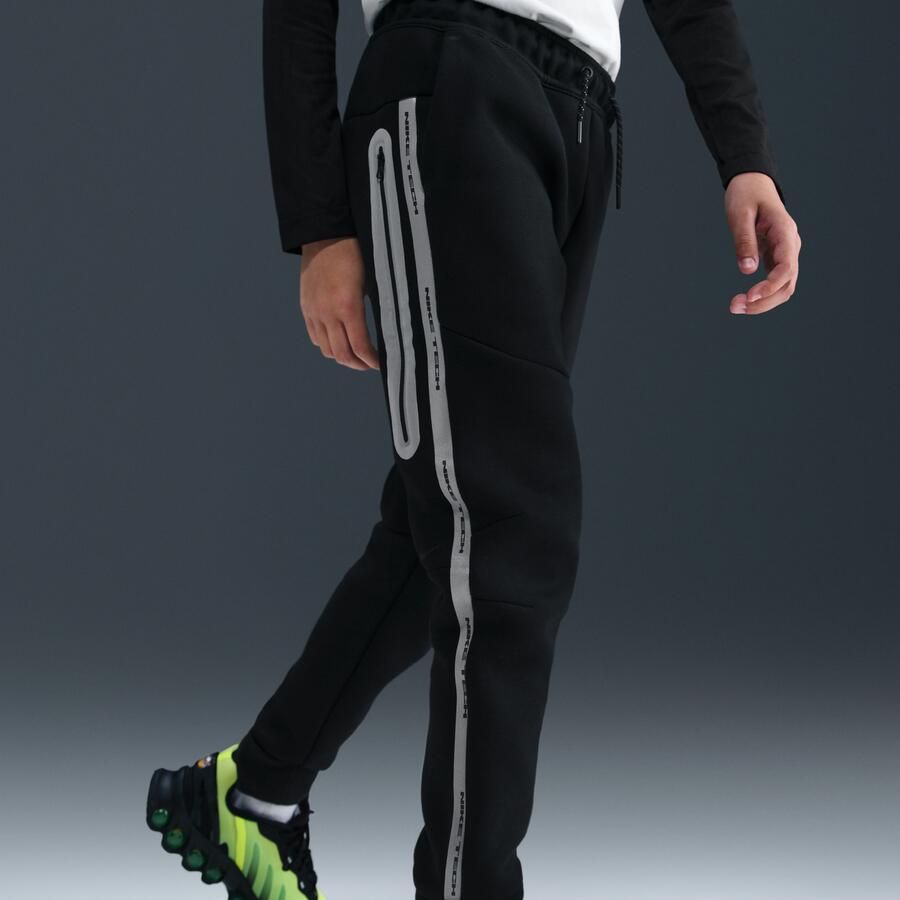 Nike Tech Fleece joggingbroek voor jongens Zwart