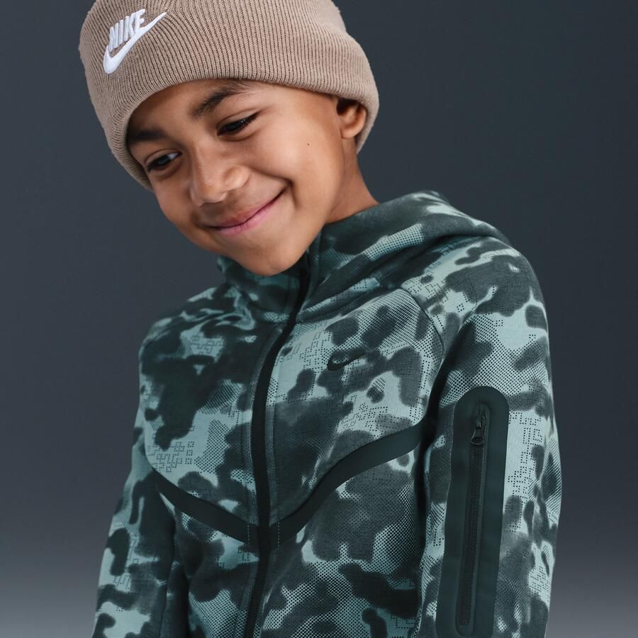 Nike Tech fleecehoodie met camouflageprint en rits over de hele lengte voor jongens Groen - Foto 2