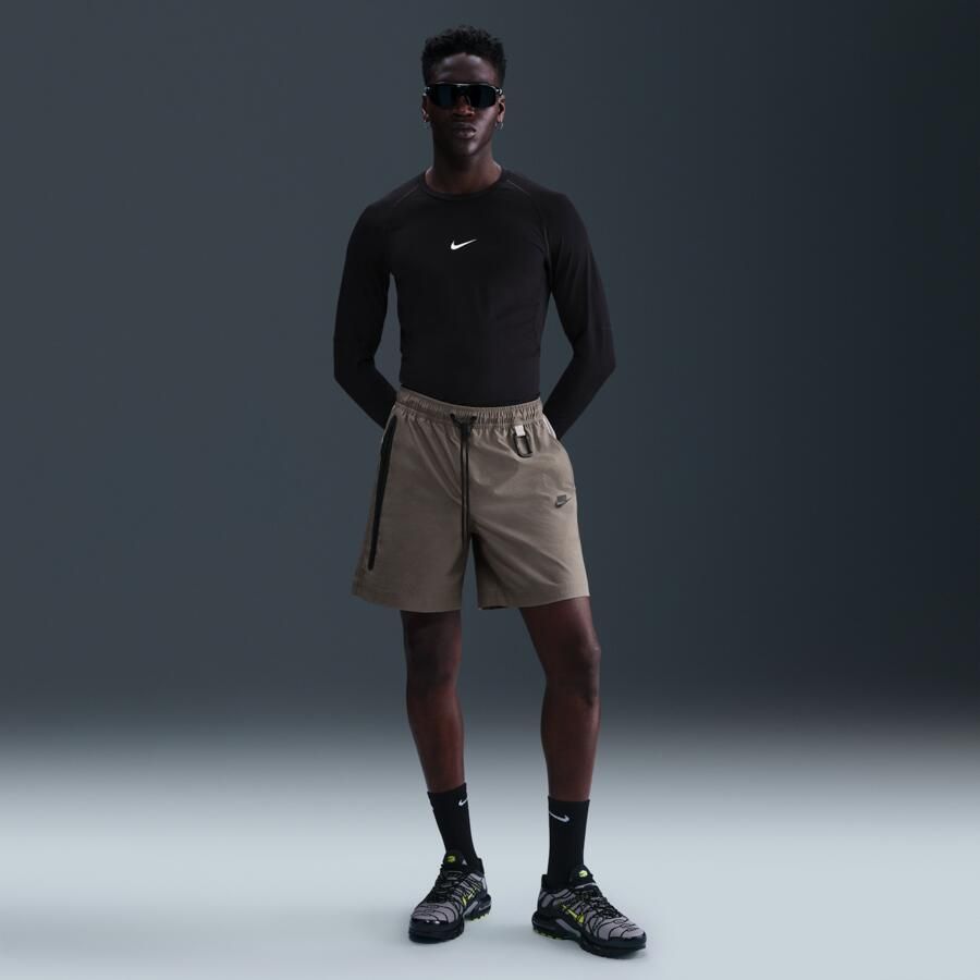 Nike Tech geweven herenshorts Grijs - Foto 4