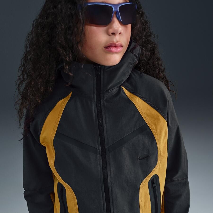 Nike Tech geweven jongensjack Grijs