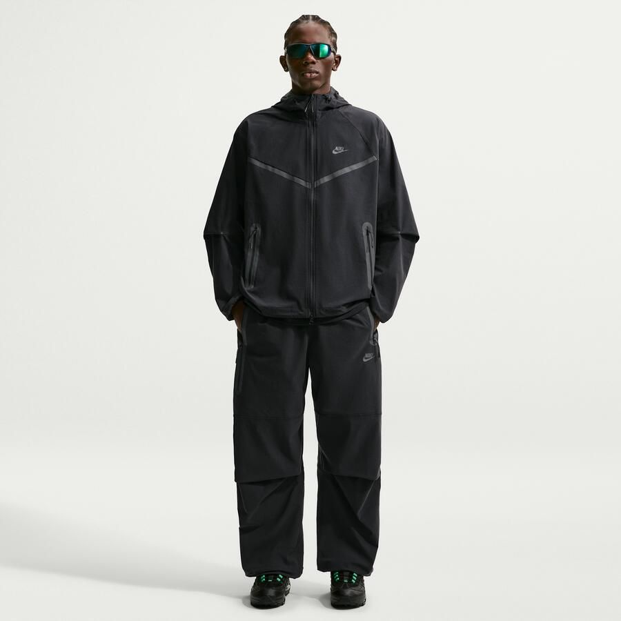 Nike Tech geweven oversized herenbroek Zwart