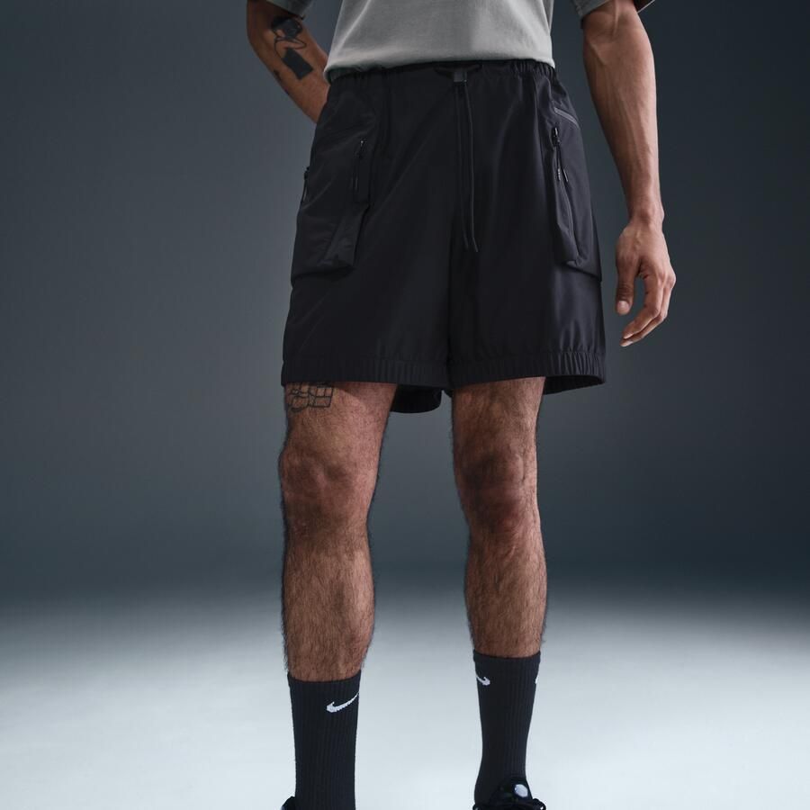 Nike Tech superlichte herenshorts Zwart