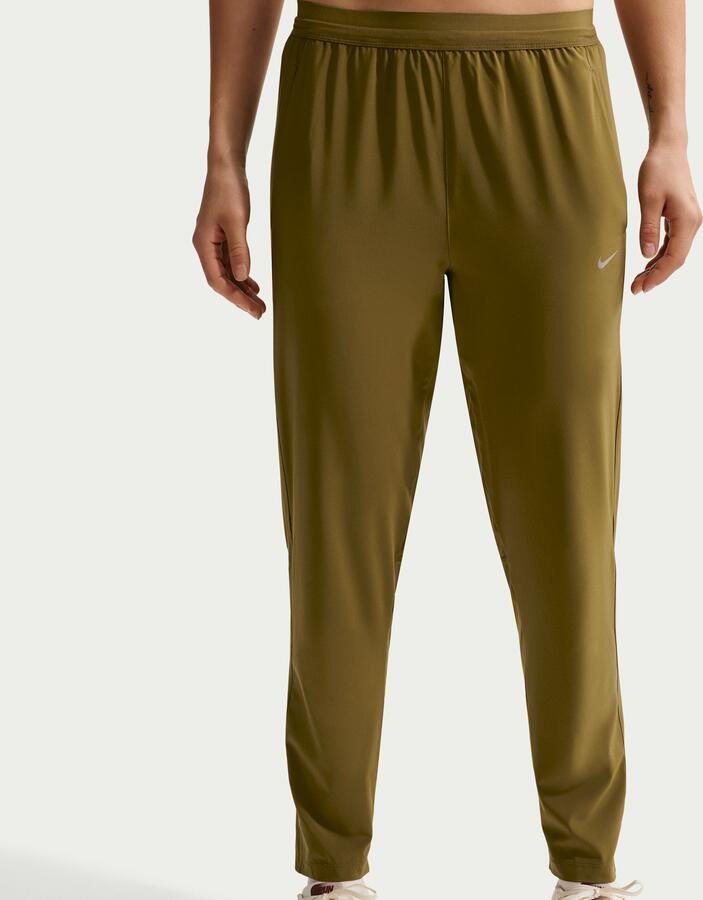 Nike Tempo Dri-FIT 7 8-hardloopbroek met halfhoge taille voor dames Bruin