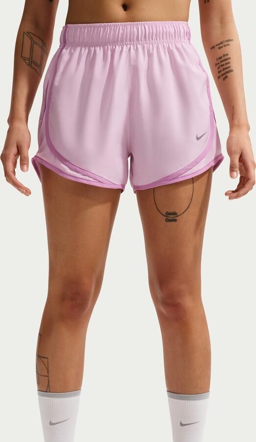 Nike Tempo Dri-FIT hardloopshorts met halfhoge taille en binnenbroekje voor dames Roze - Foto 3