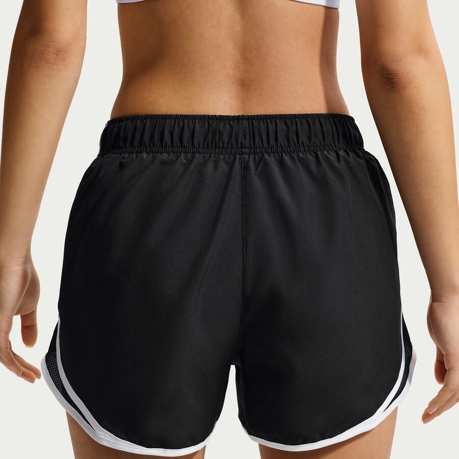 Nike Tempo Dri-FIT hardloopshorts met halfhoge taille en binnenbroekje voor dames Zwart - Foto 2