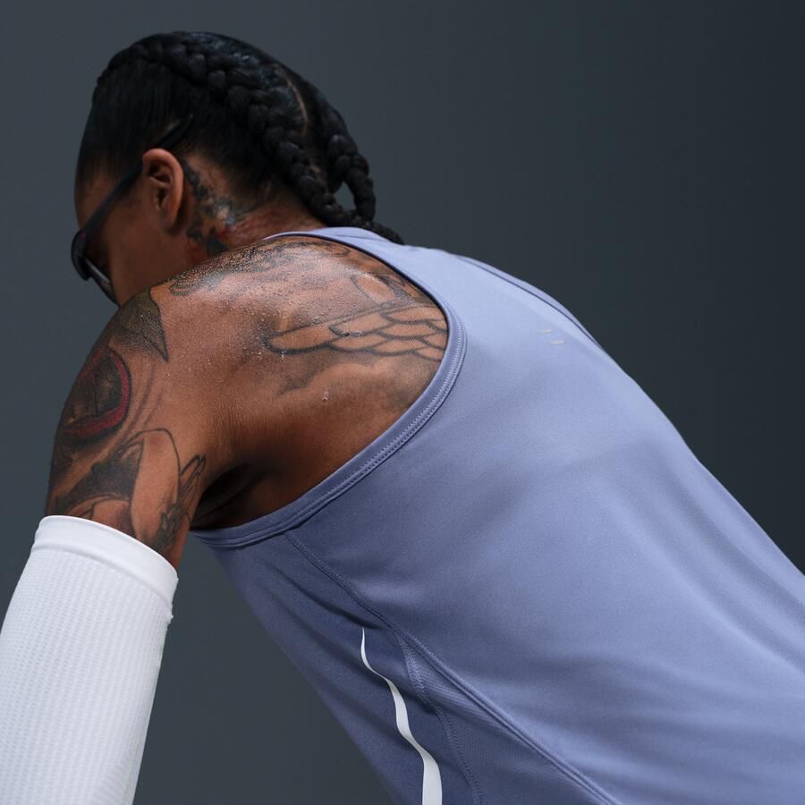 Nike Tempo Swoosh Run Dri-FIT hardlooptanktop voor dames Blauw