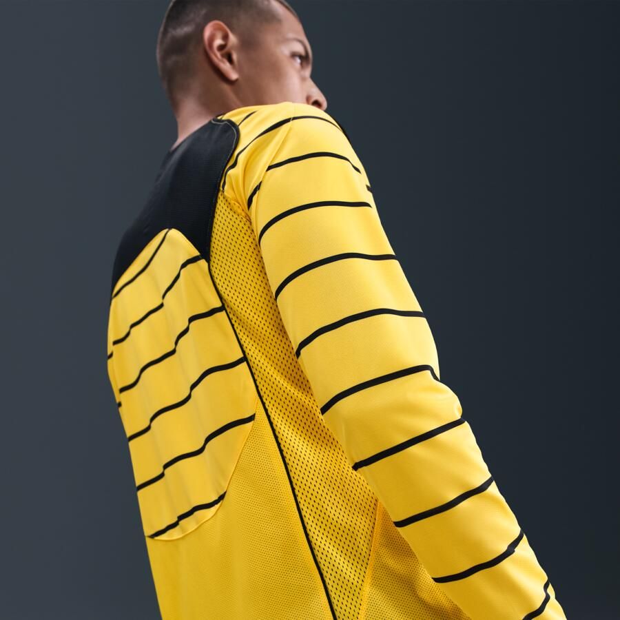 Nike Total 90 Dri-FIT voetbaltop met lange mouwen voor heren Geel