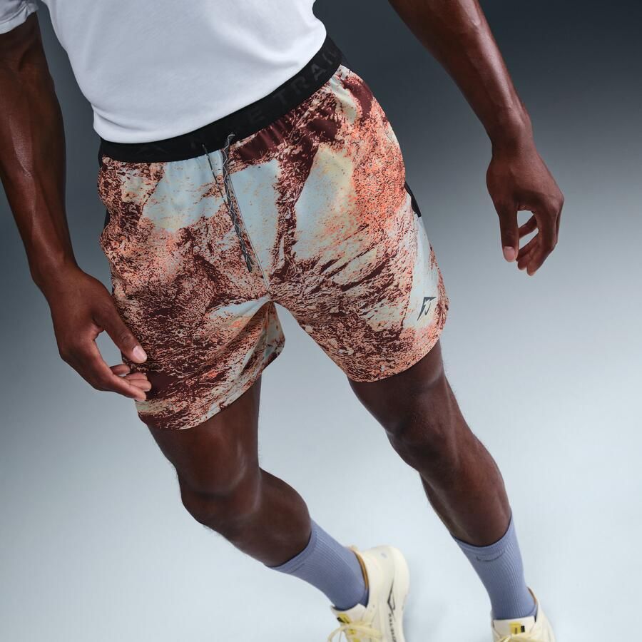 Nike Trail Dri-FIT hardloopshorts met binnenbroek voor heren (15 cm) Wit