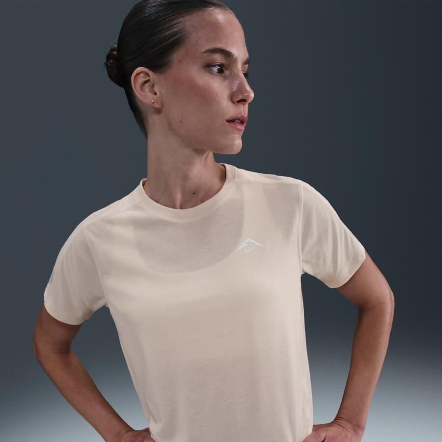 Nike Trail Dri-FIT hardlooptop met korte mouwen voor dames Wit - Foto 4