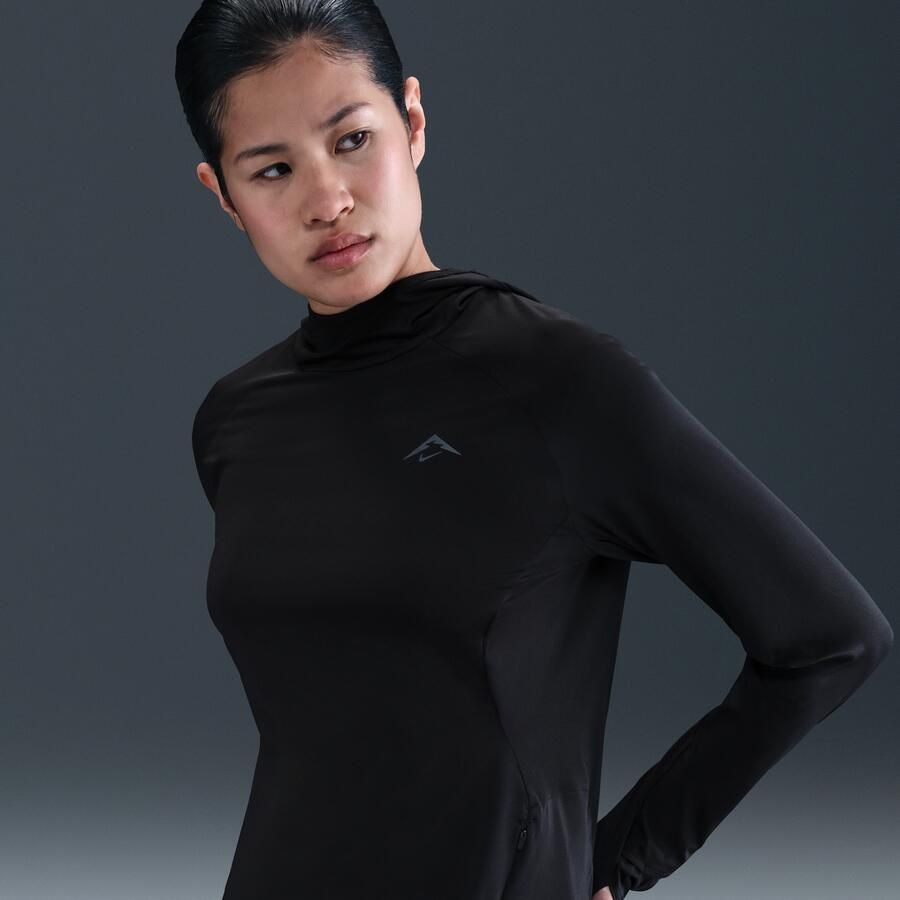 Nike Trail tussenlaag met capuchon en uv-bescherming voor dames Zwart - Foto 4