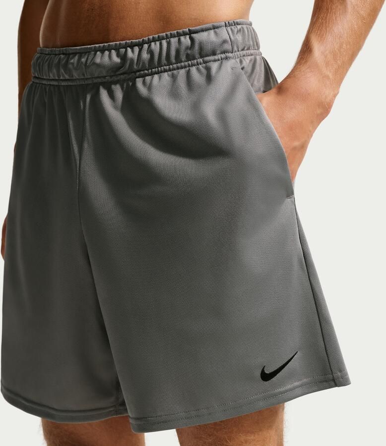 Nike trainingsshorts voor heren (18 cm) Grijs
