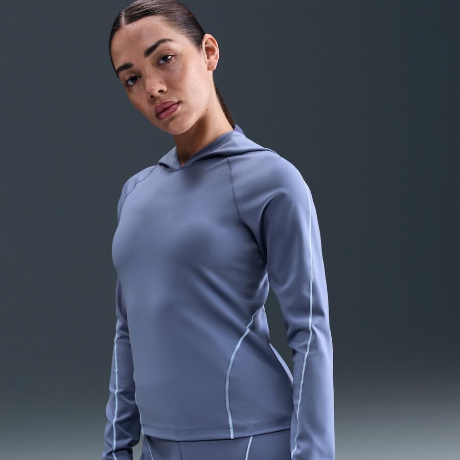 Nike Universa aansluitende Dri-FIT damestop met capuchon en lange mouwen Blauw - Foto 4