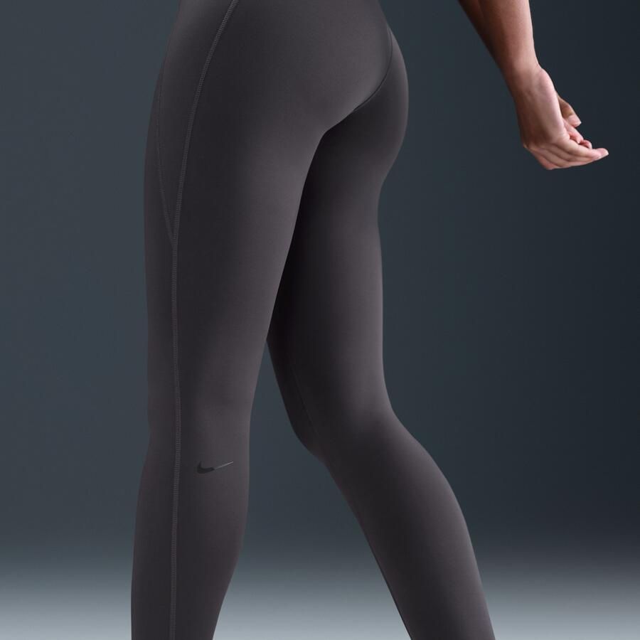 Nike Universa lange legging met hoge taille en zonder naad aan de voorkant voor dames (Plus Size) Grijs - Foto 2